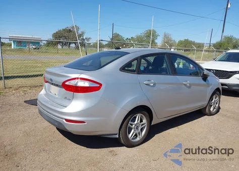 2018 Ford Fiesta Se из США, поврежденный, VIN 3FADP4BJ9JM146430